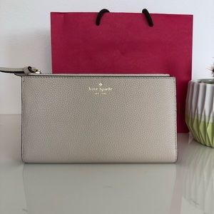 Kate Spade wallet, Off-white